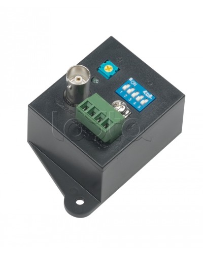 Передатчик видео сигнала по витой паре, до 2400 м SC&T TTA111VT в Орле Видеоусилители, Модуляторы, Делители Pintop.ru