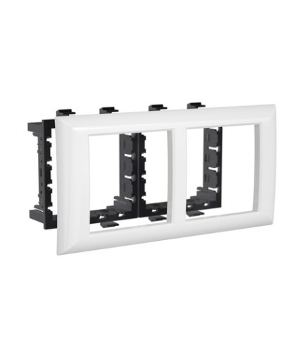 Рамка-суппорт Avanti белый для In-liner Front, 4 мод. DKC 4400914 в Орле Аксессуары для лотков Pintop.ru