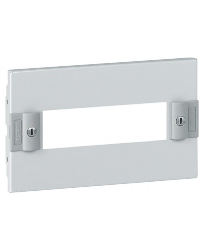 Панель лицевая Legrand 020307 в Орле Аксессуары для стоек и шкафов Pintop.ru