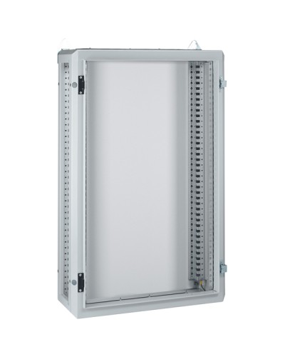 Шкаф распределительный Legrand 020451 в Орле Щиты электрические Pintop.ru